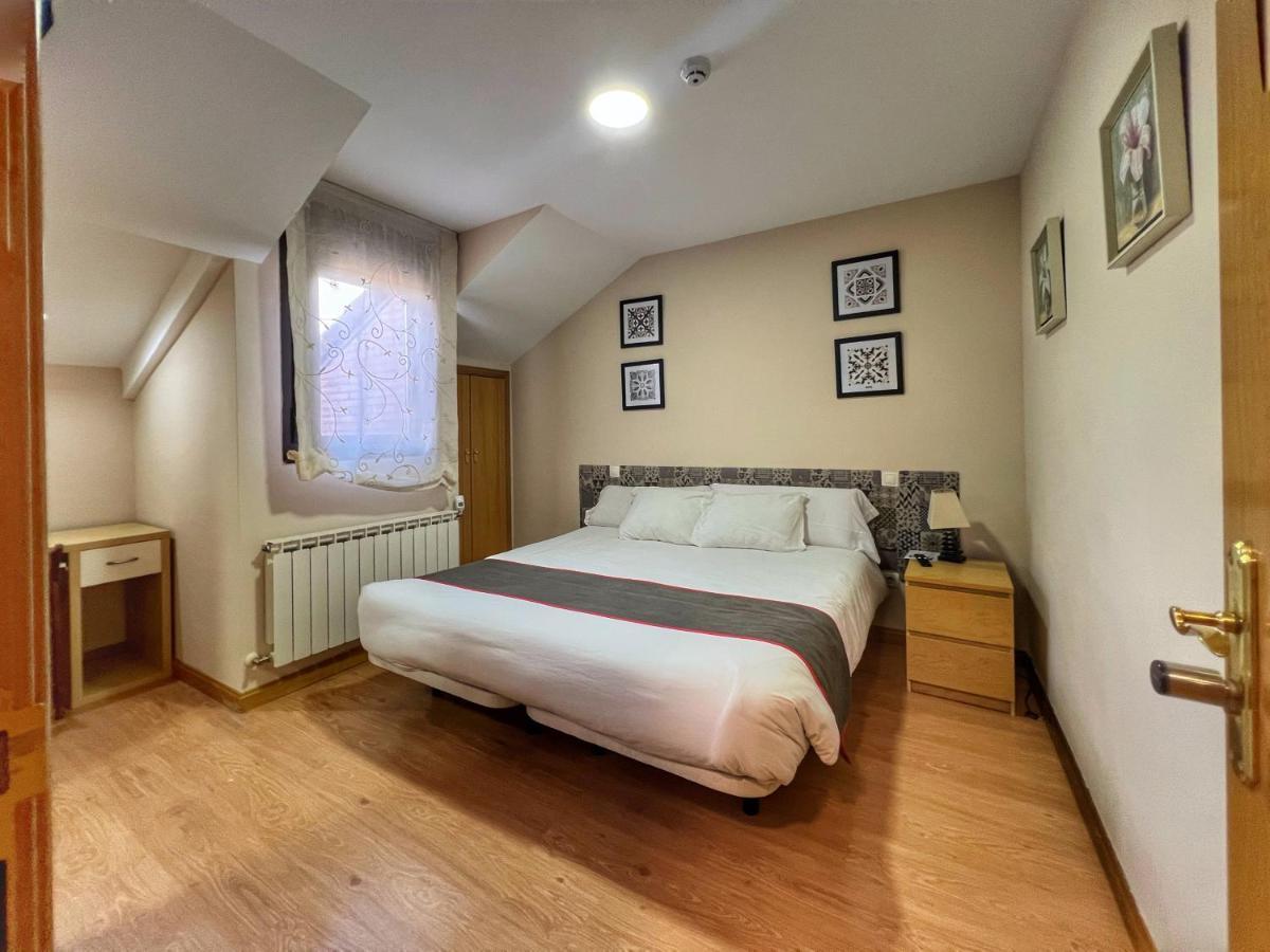 Hostal La Colmena Vicolozano Екстер'єр фото
