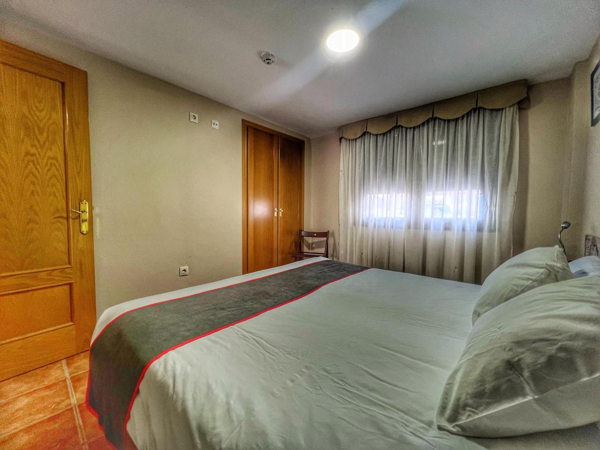 Hostal La Colmena Vicolozano Екстер'єр фото